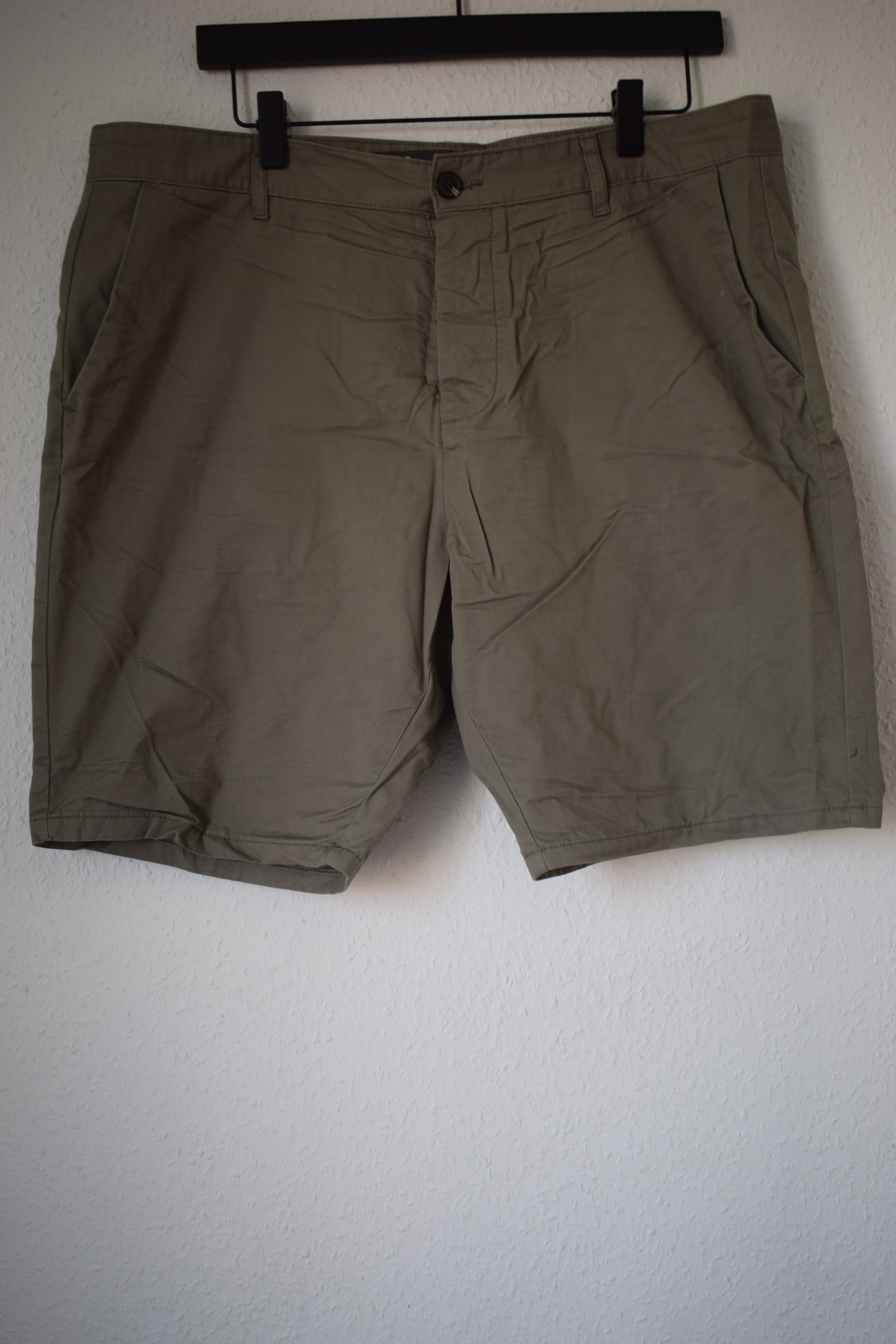 Casual Olive Green Chino Shorts