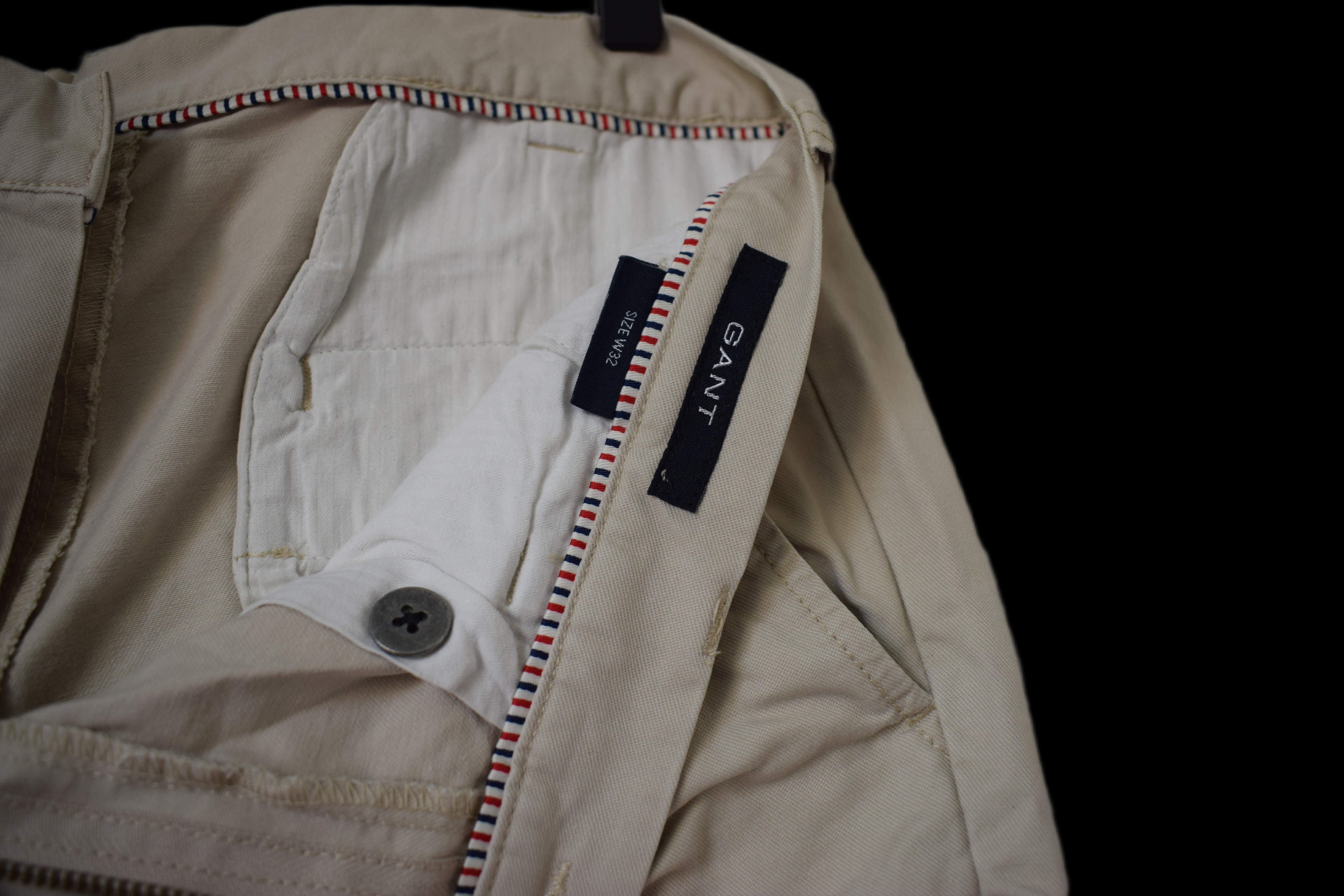 Men's Gant Chino Shorts in Tan - Size W32