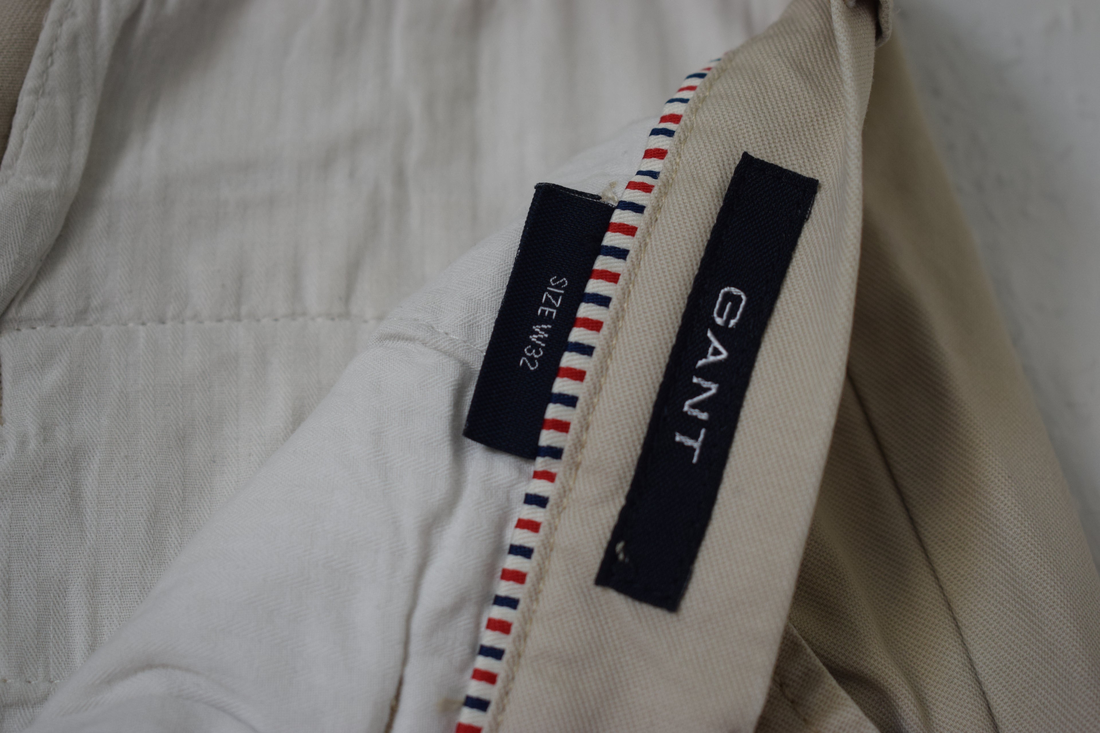 Men's Gant Chino Shorts in Tan - Size W32