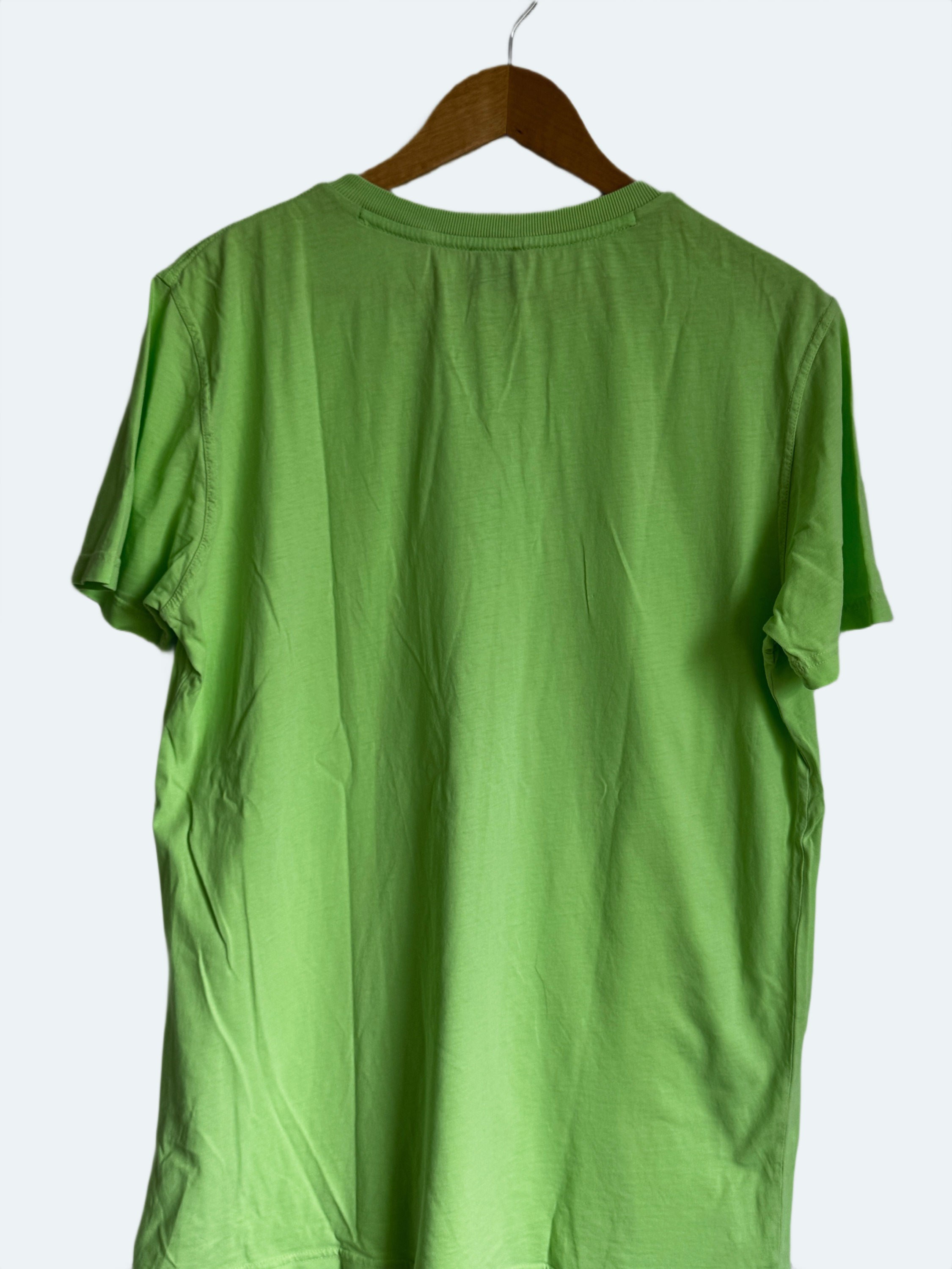 Hugo Boss V-Neck T-Shirt - Lime Green - L