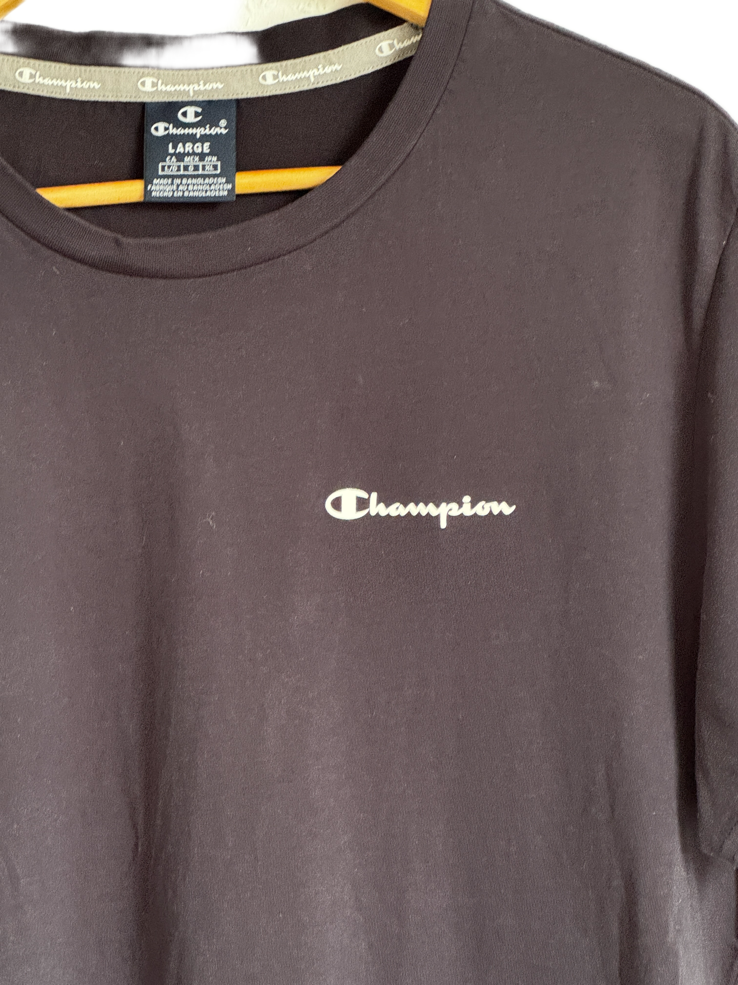 Black Champion T-shirt - Large